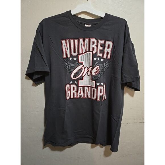 Number 1 Grandpa T Shirt Mens XL Short Sleeve Gray Wings - Picture 1 of 11